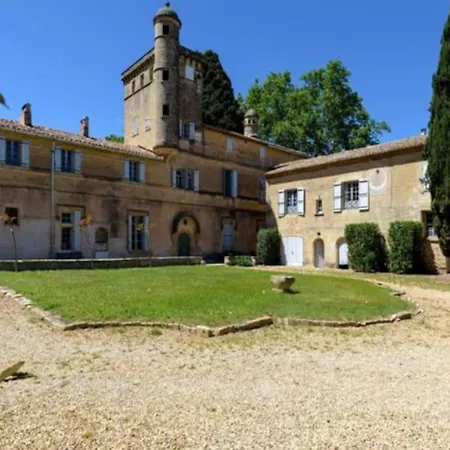 Chateau Teillan-porte Italienne Aimargues
